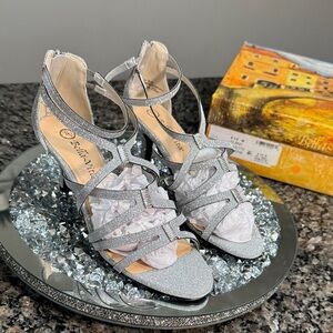 Bella Vita Sparkling Silver Women's Heels